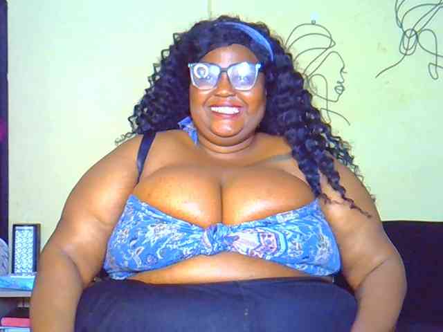 BellyGoddess webcam