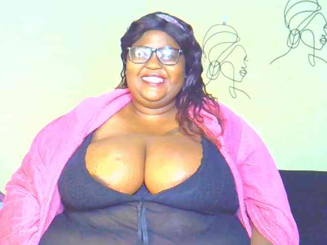 BellyGoddess webcam