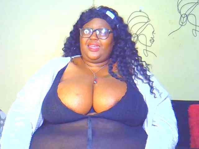 BellyGoddess webcam