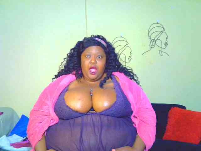 BellyGoddess webcam