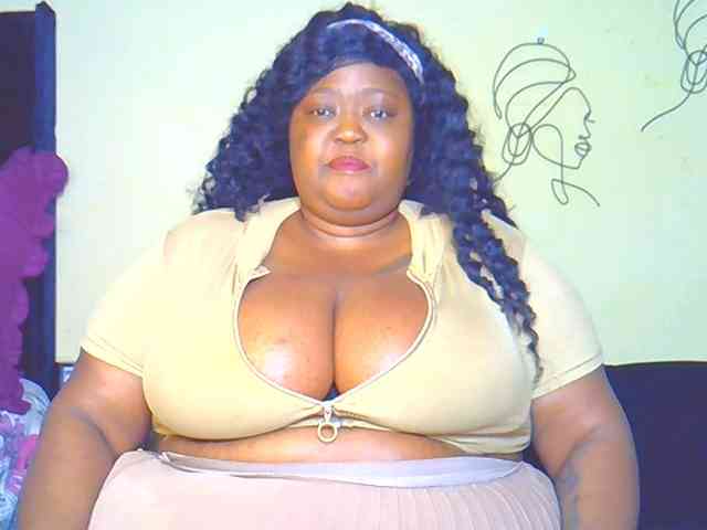 BellyGoddess webcam