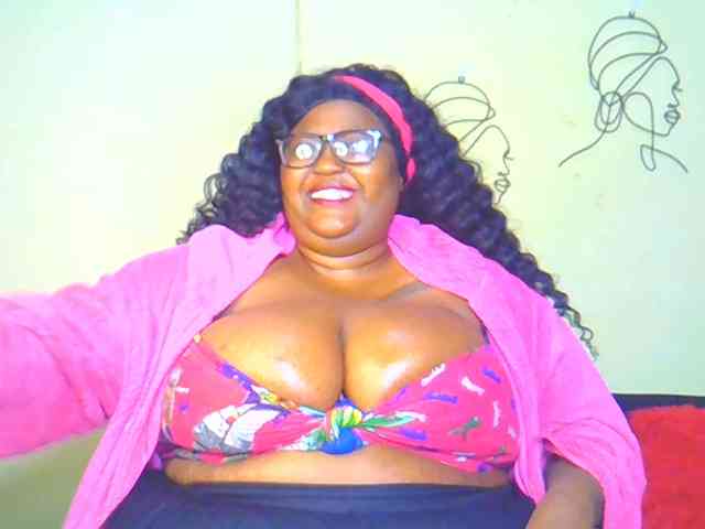 BellyGoddess webcam