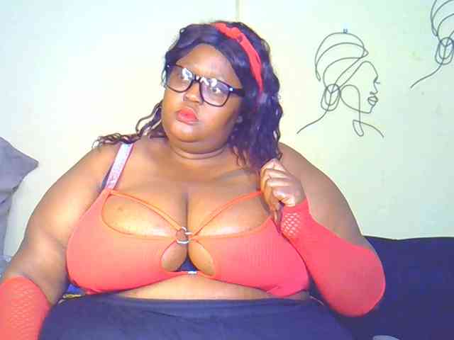 BellyGoddess webcam