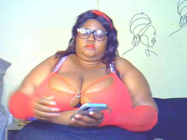 BellyGoddess webcam