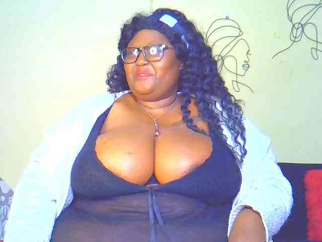 BellyGoddess webcam