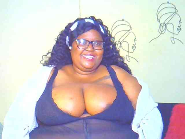 BellyGoddess webcam
