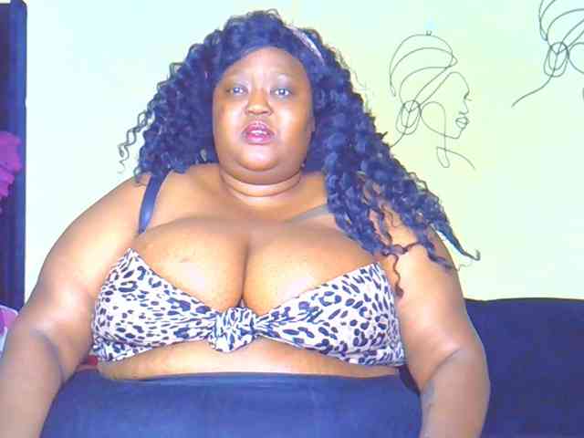 BellyGoddess webcam