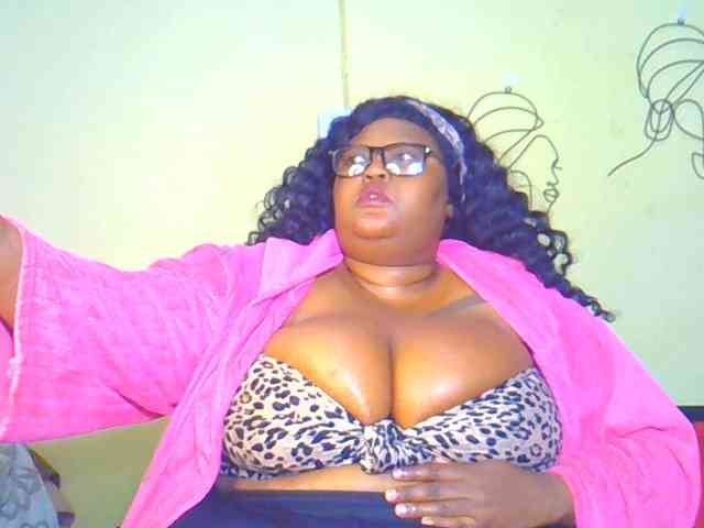 BellyGoddess webcam