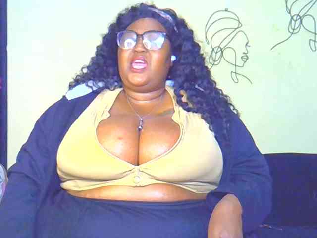 BellyGoddess webcam