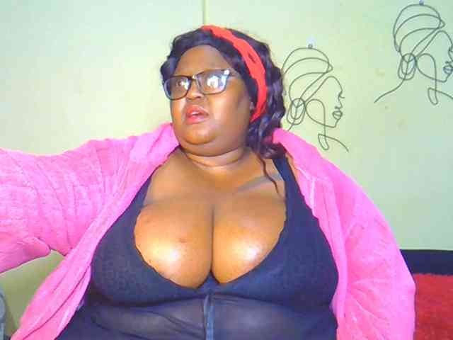 BellyGoddess webcam