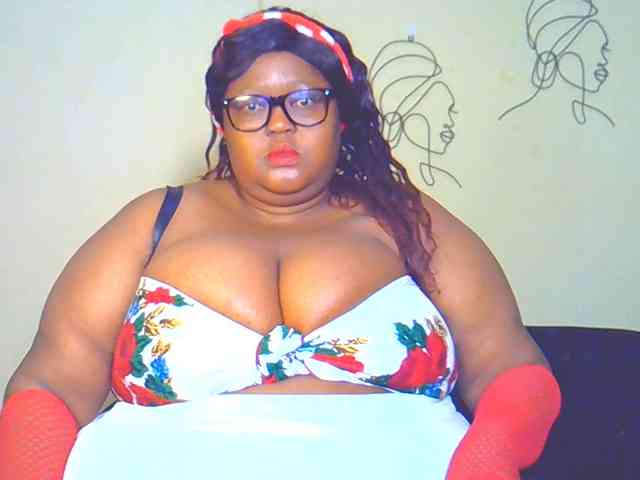 BellyGoddess webcam