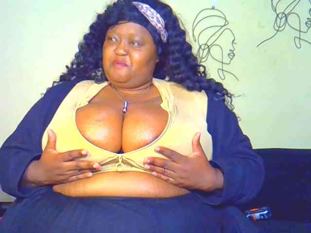BellyGoddess webcam