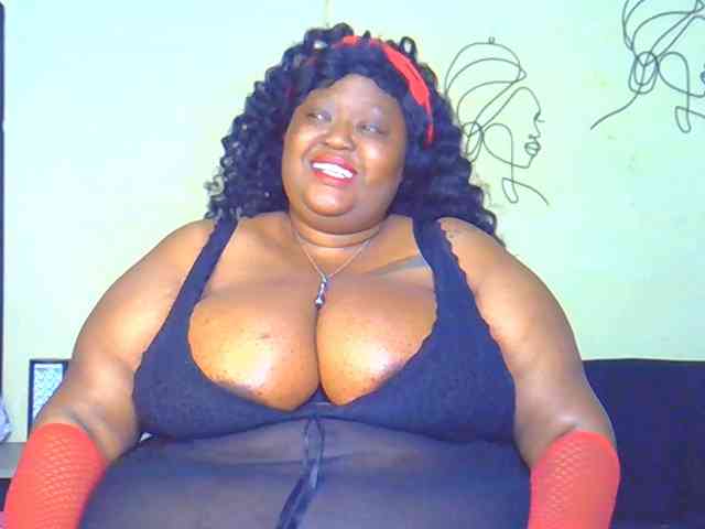 BellyGoddess webcam
