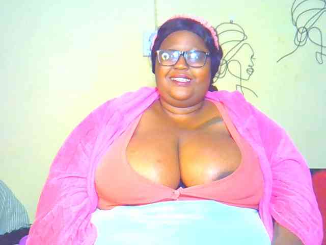 BellyGoddess webcam