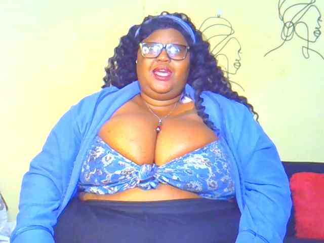 BellyGoddess webcam