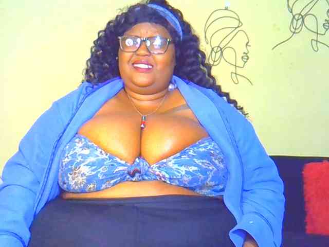 BellyGoddess webcam