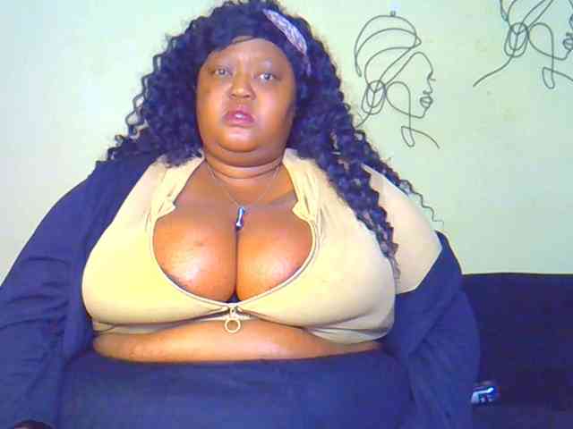 BellyGoddess webcam