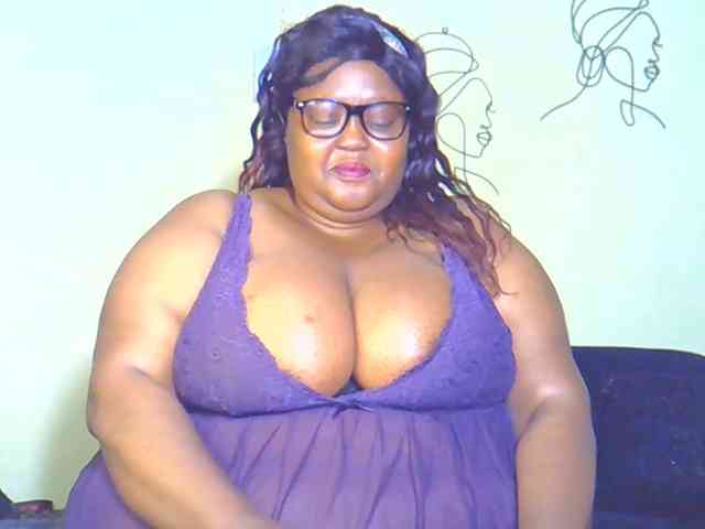 BellyGoddess webcam