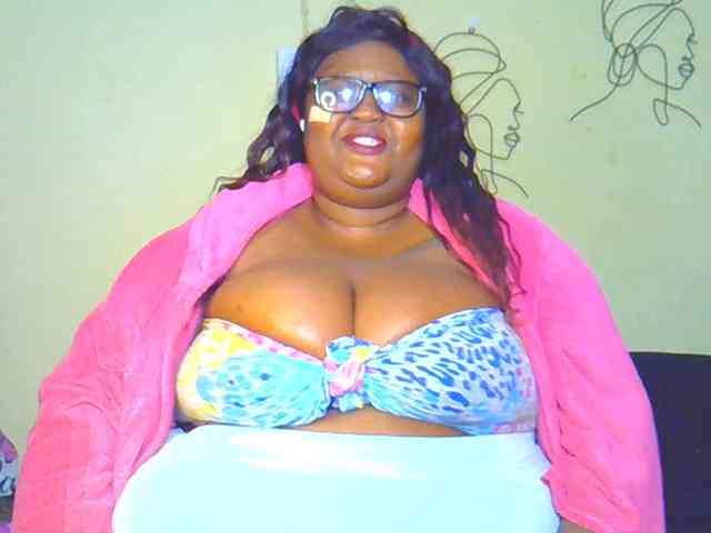 BellyGoddess webcam