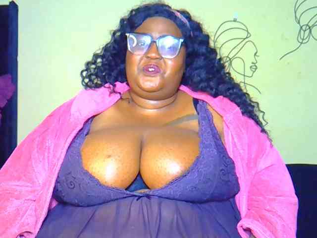BellyGoddess webcam