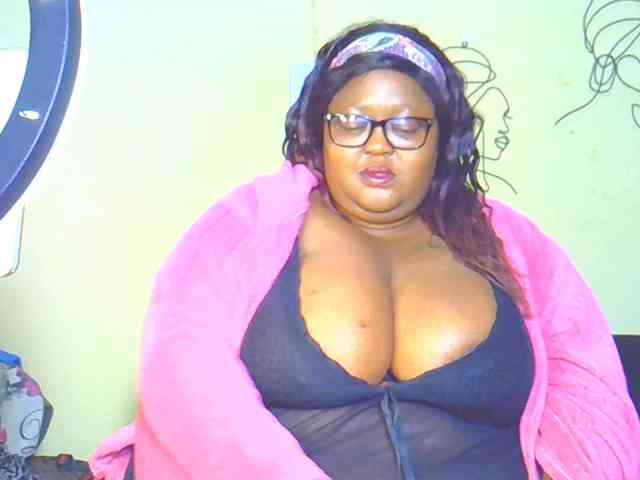 BellyGoddess webcam