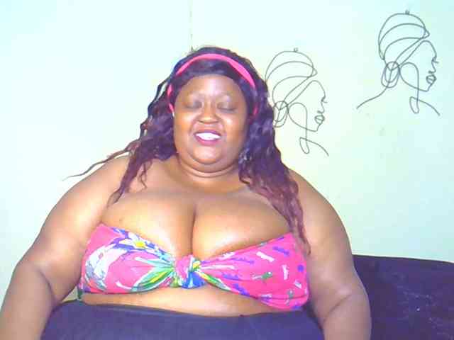 BellyGoddess webcam