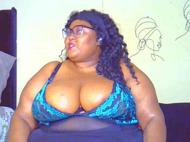 BellyGoddess webcam