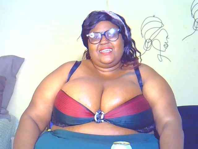 BellyGoddess webcam