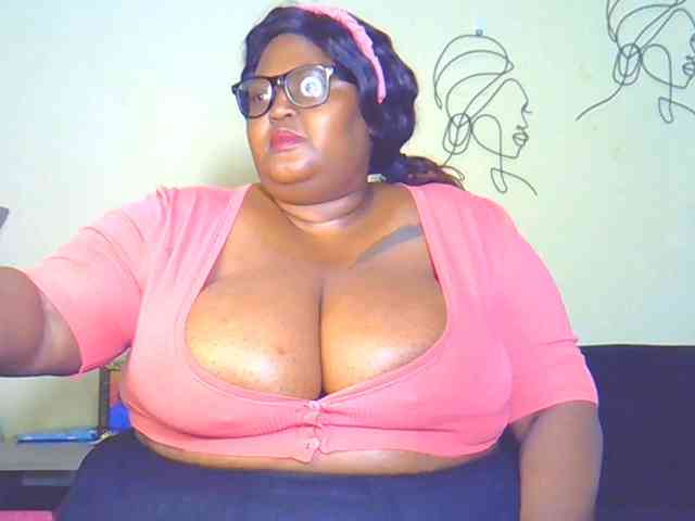 BellyGoddess webcam