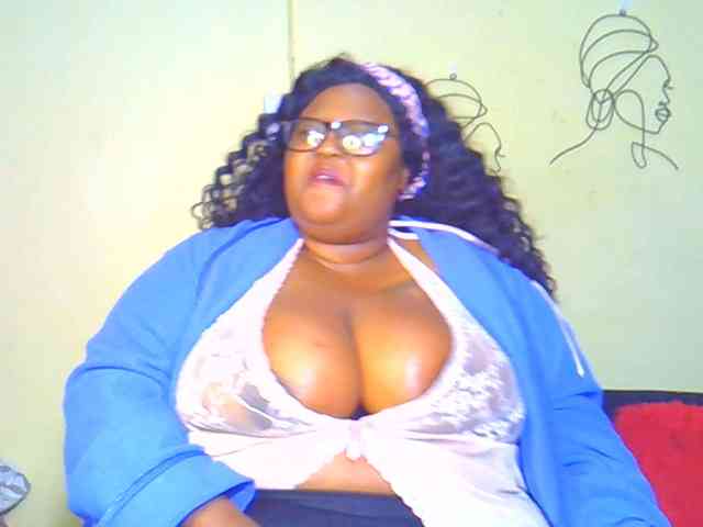 BellyGoddess webcam