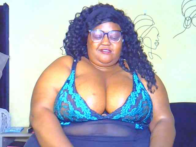 BellyGoddess webcam