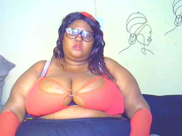 BellyGoddess webcam
