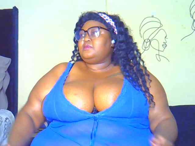BellyGoddess webcam