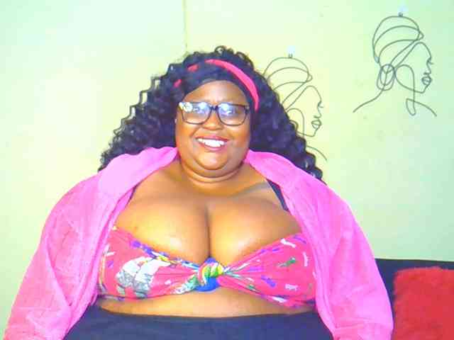 BellyGoddess webcam
