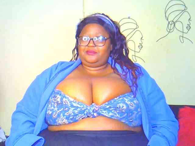 BellyGoddess webcam