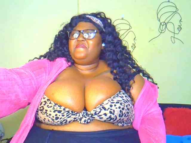 BellyGoddess webcam