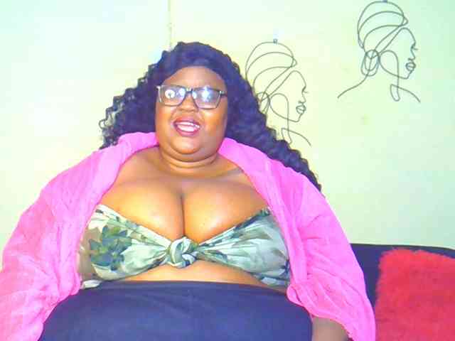 BellyGoddess webcam