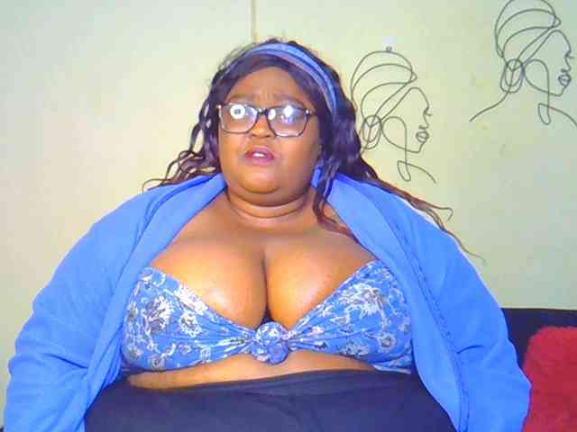BellyGoddess webcam