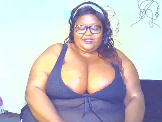 BellyGoddess webcam