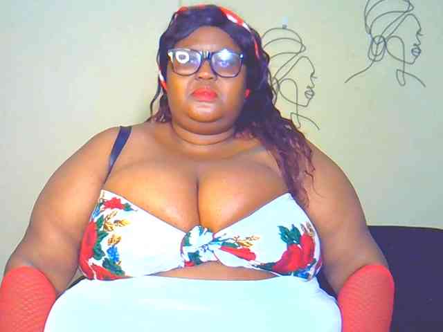 BellyGoddess webcam