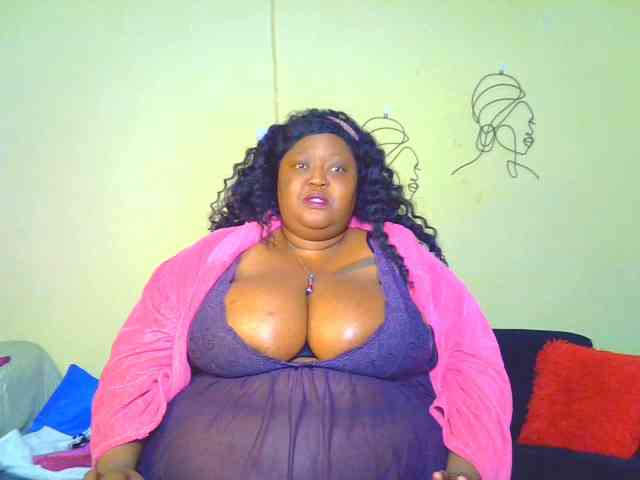 BellyGoddess webcam