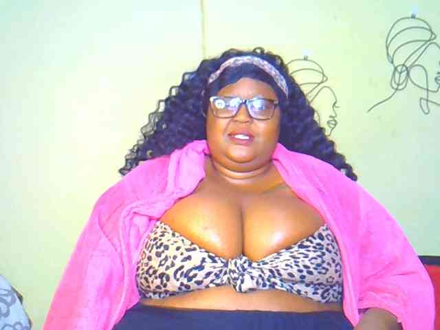 BellyGoddess webcam