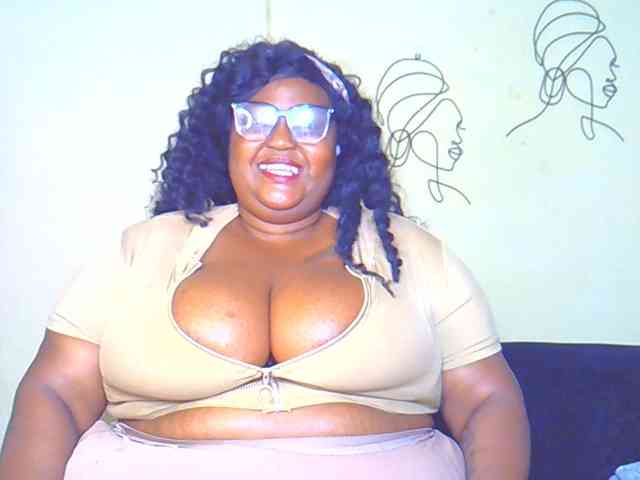 BellyGoddess webcam