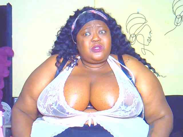 BellyGoddess webcam