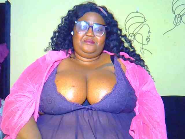 BellyGoddess webcam