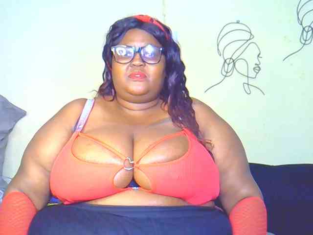 BellyGoddess webcam