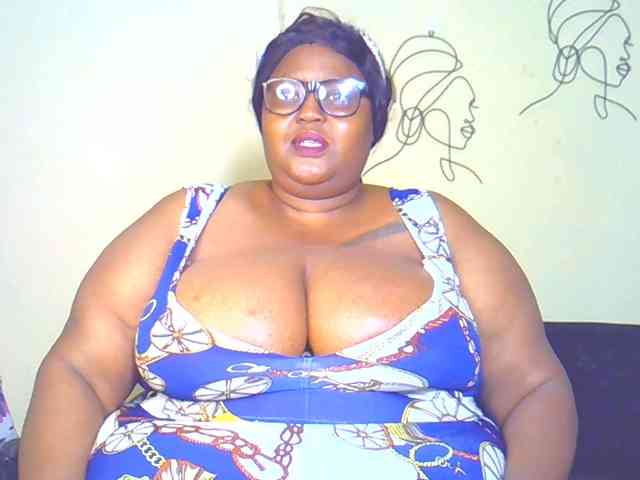 BellyGoddess webcam
