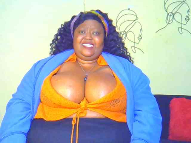 BellyGoddess webcam
