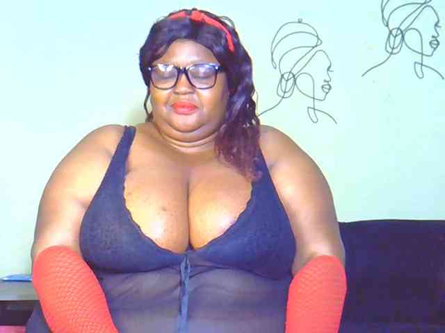 BellyGoddess webcam