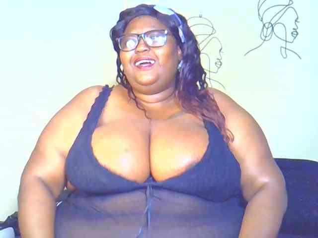 BellyGoddess webcam